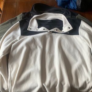 2 fleece pullovers one is white/black the other is olivedrab/black both are XL